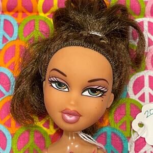 Bratz Yasmin The Fashion Show Evening Dress Doll Lot 20B #61